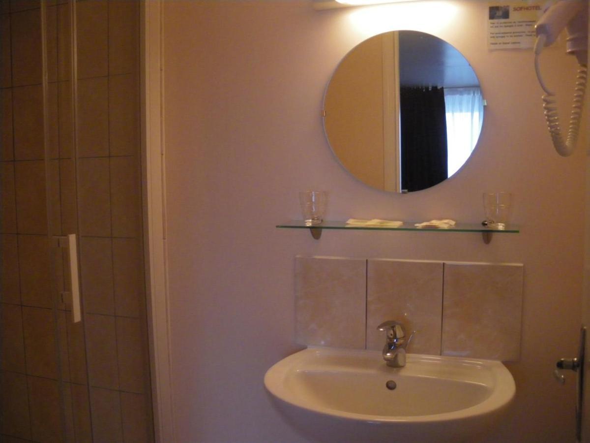 Hotel Logis - Et Restaurant Le Sofhotel Forges-les-Eaux