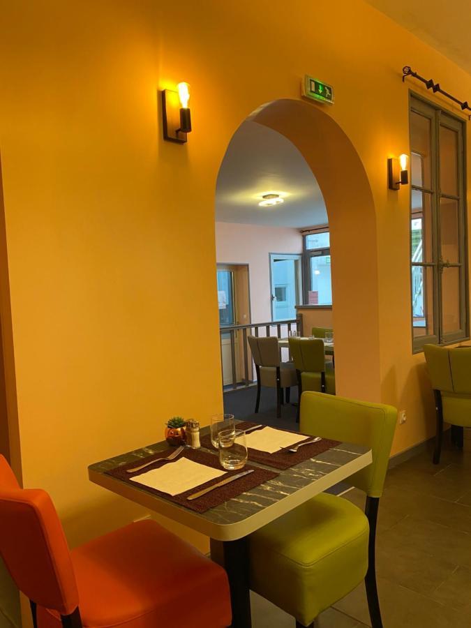Logis - Et Restaurant Le Sofhotel 2* Forges-les-Eaux